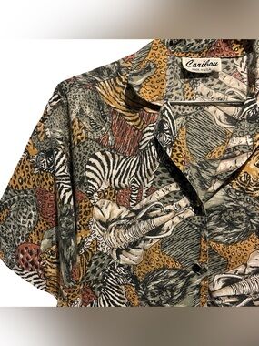 Vintage Caribou Safari Animal Print Button Up